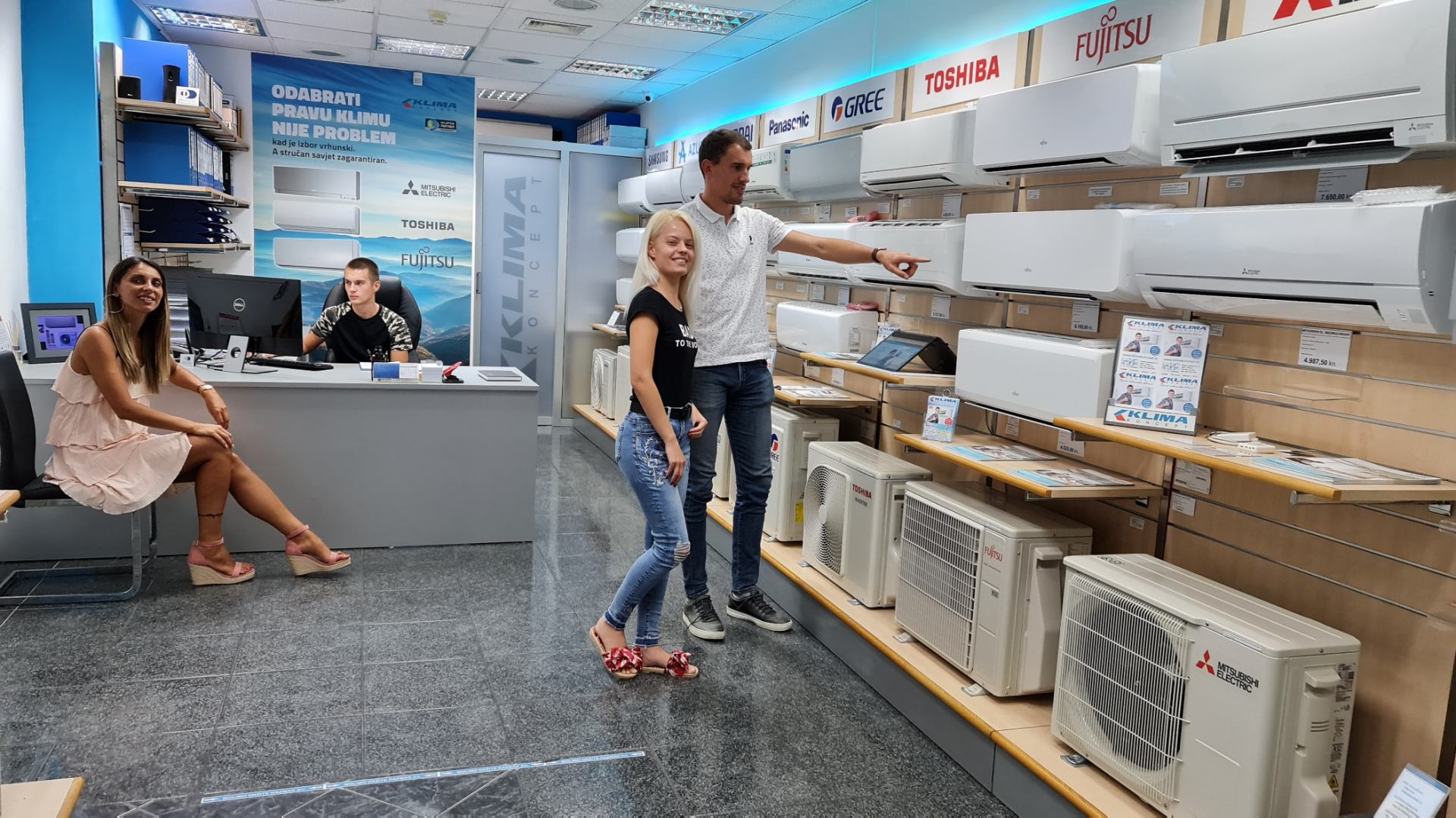 Izloženi klima uređaji u poslovnici Klima koncept Split